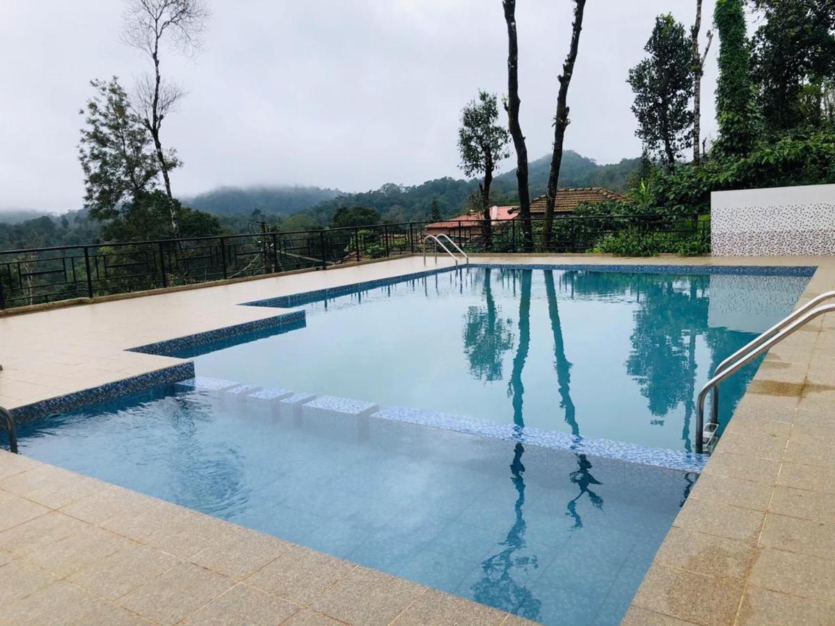 La Flora Beverly Hill Resort Madikeri Esterno foto